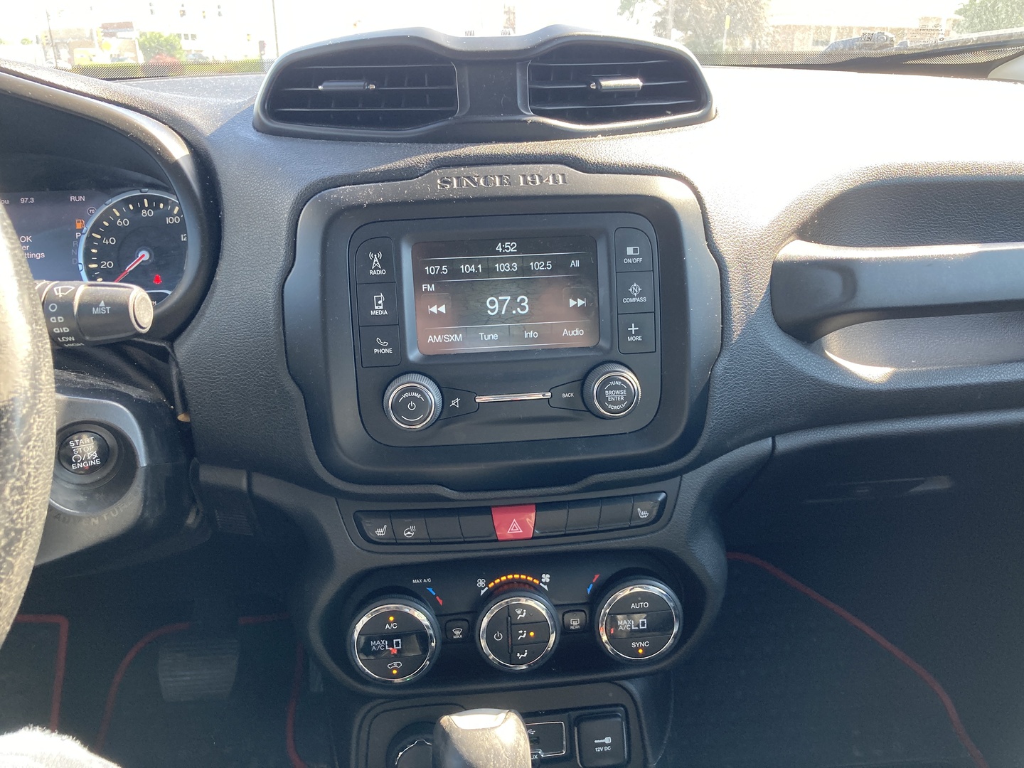 2015 Jeep Renegade Limited - Photo 14