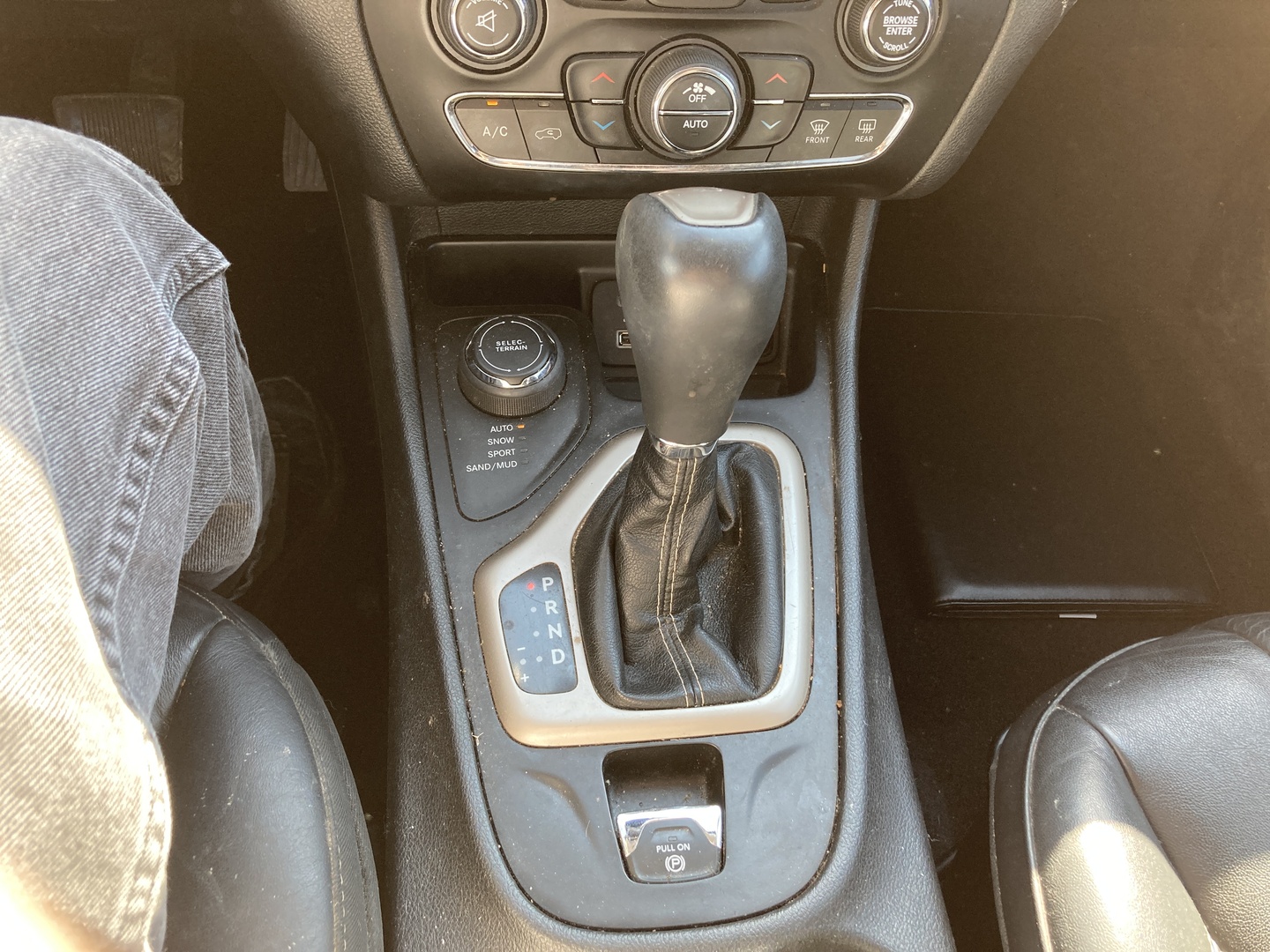 2017 Jeep Cherokee Limited - Photo 16