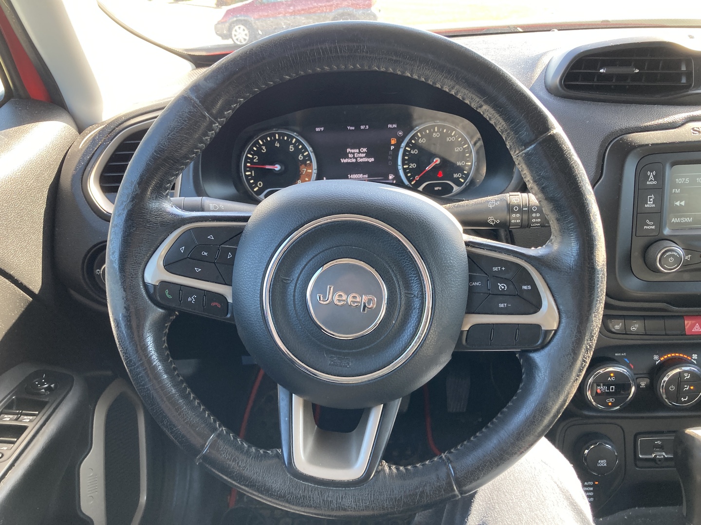 2015 Jeep Renegade Limited - Photo 16