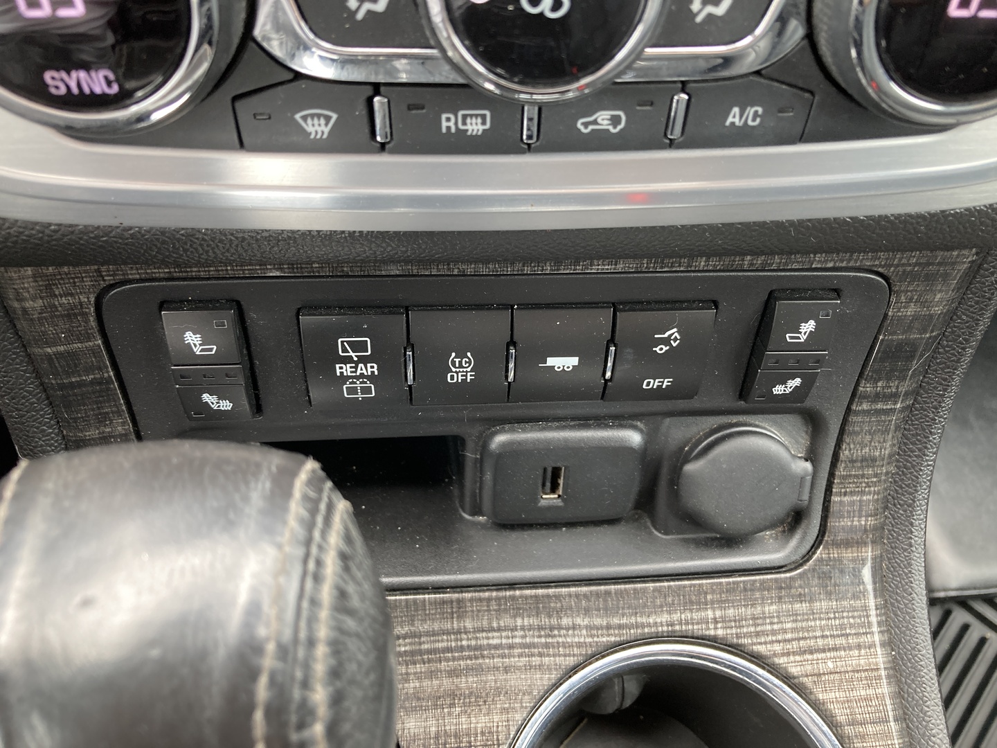 2017 GMC Acadia Limited Base - Photo 16