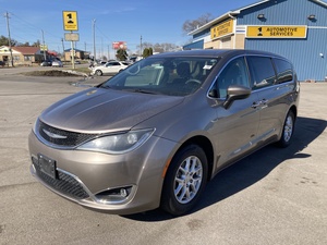 2017 Chrysler Pacifica Touring Plus