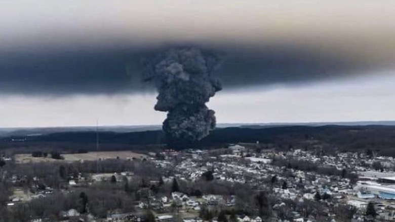 Turn on images to see the column of smoke over East Palestine, OH.