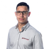 Vendedor Hugo Veloso