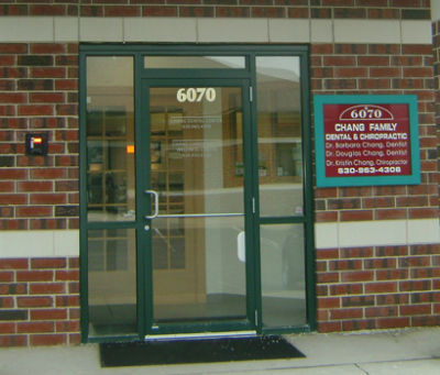 Chang Dental Center Logo