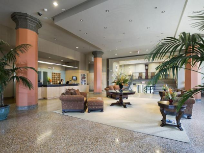 Grand Eastonian Suites Hotel Logo