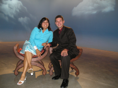 M &amp; M Window Washing Logo