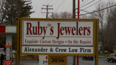 Ruby's Jewelers Logo