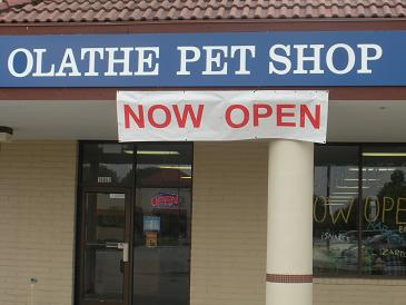 Olathe Pet Shop Logo
