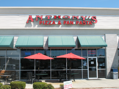Anthonys Pizza &amp; Pan Pasta Logo