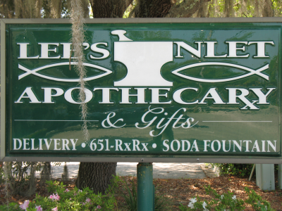 Lee's Inlet Apothecary &amp; Gifts Logo