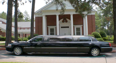 Kelly Limousines Image