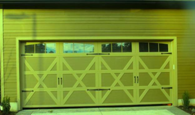 Merlot Doors &amp; Gates Logo