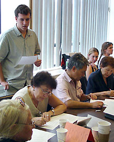 TEFL Certificate Logo