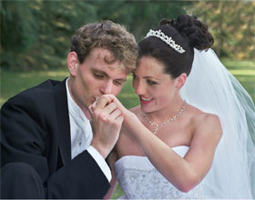 Dan's Fine Fotos Logo