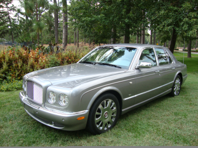 Kelly Limousines Image