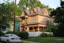 B &amp; B Moving &amp; Storage Company Logo