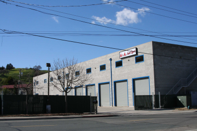 A &amp; A Auto Repair Logo