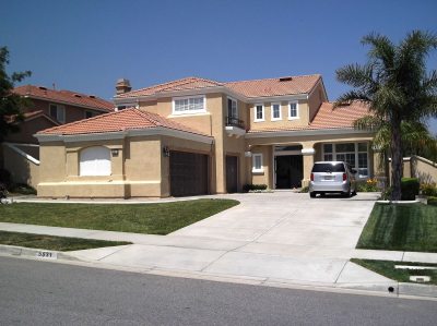 A Cut Above Painters Logo