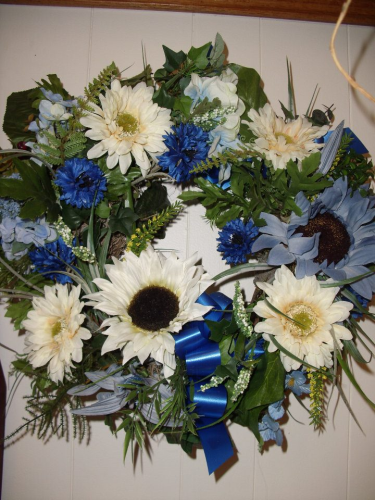 Visions Flowers & Bridal Designs Image