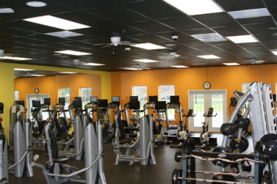 Family Circle Fitness Logo