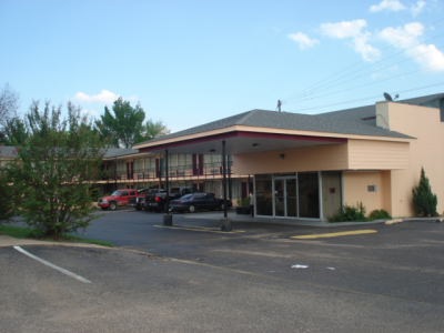 Texarkana Executive Inn Logo