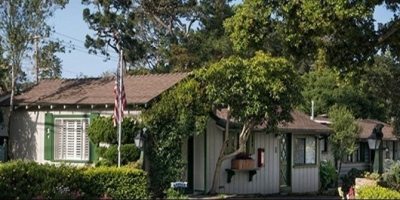 Carmel Resort Inn Cottages Logo