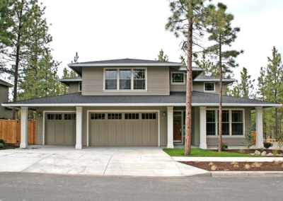 Custom Painting &amp; Decorating LLC Logo