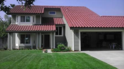 Green Remodel &amp; Paint Logo