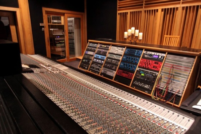 Recording Connection Audio Institute Logo