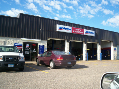 Rudy's Auto Service Inc. Logo