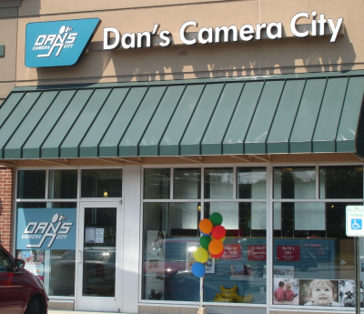 Dan's Camera City Logo