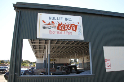 Rollie Auto Body & Towing Image