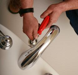 Modern Plumbing &amp; Pump Service Inc Logo