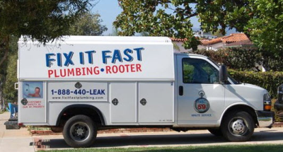 Fix IT Fast Plumbing Co Logo