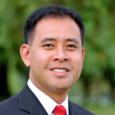 Law Offices of Linh T. Nguyen Logo