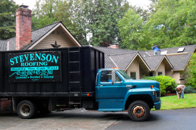 Stevenson Roofing Logo