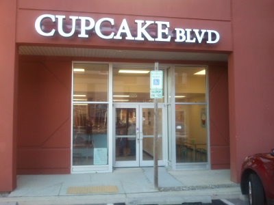 Cupcake Blvd Logo