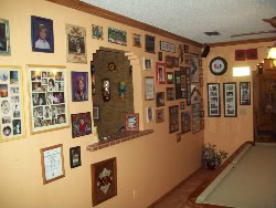 C Ponz Painting &amp; Wallpaper Hanging Logo