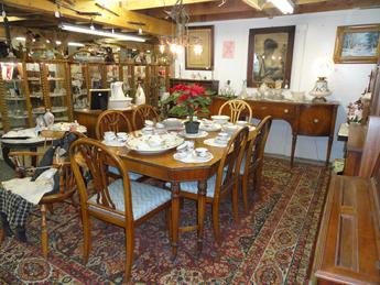 Fairfield Antique Mall Image