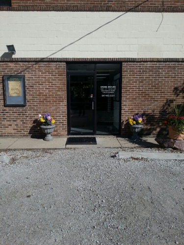 Kyong's Tailor Shop Image