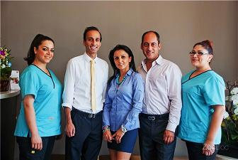 The Dental Circle Logo