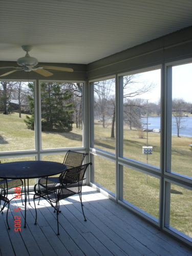 Renaissance Renovations Logo