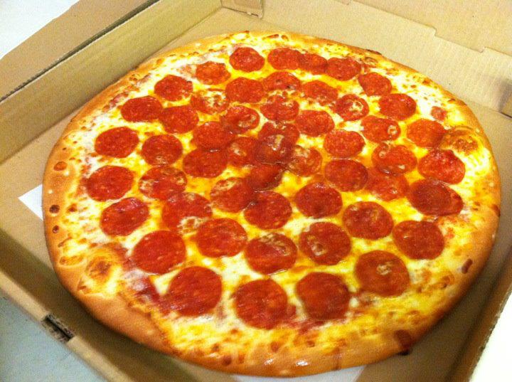 College Ave Pizza &amp; Restaurant Logo