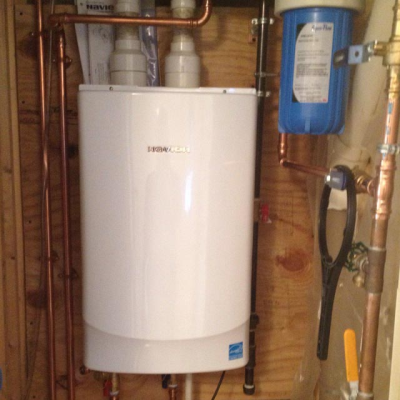 Mr. Pipes Plumbing and Heating Logo