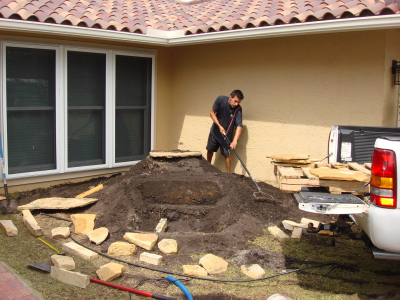 Elite Landscaping Group Image