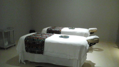 Tie The Knot Travel Image