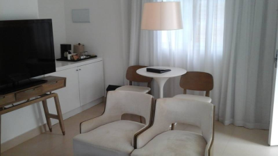 Tie The Knot Travel Image