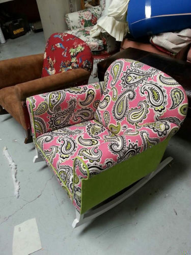 J B & G Upholstery & Drapery Image