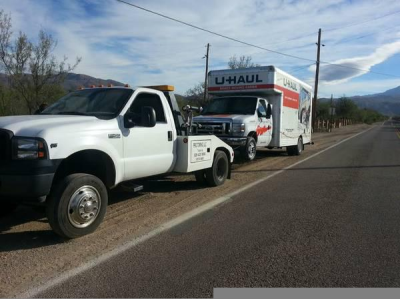 Pro Towing, LLC Logo