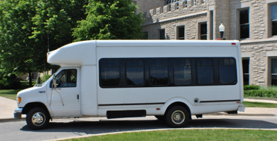 Evergreen Limousine and Transportation Logo